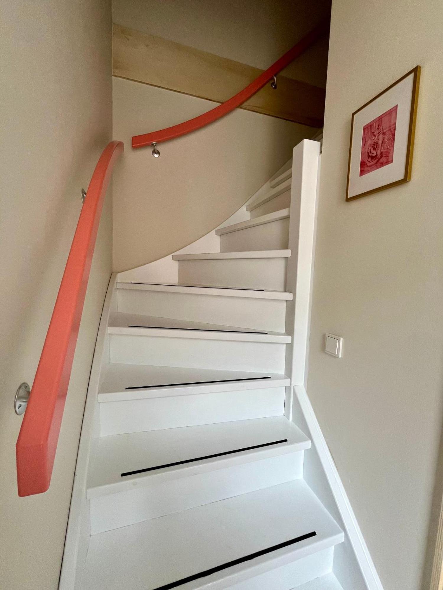 Red Cat In Bed Bed & Breakfast Eenrum Luaran gambar